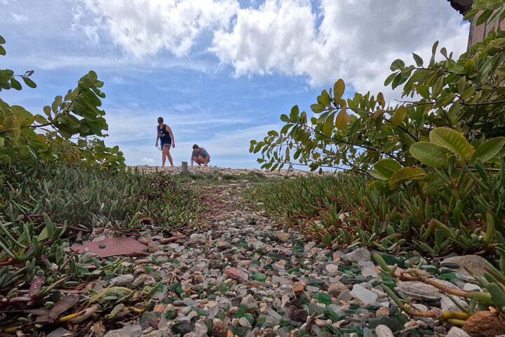 Upptäck Sea Glass Island: Arubas måste-göra-äventyr