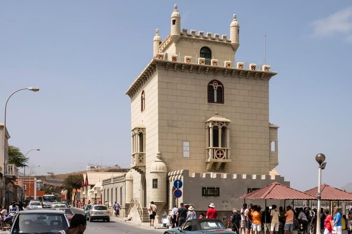 S. Vicente: Rundgang durch das Stadtzentrum und ländliche Dörfer