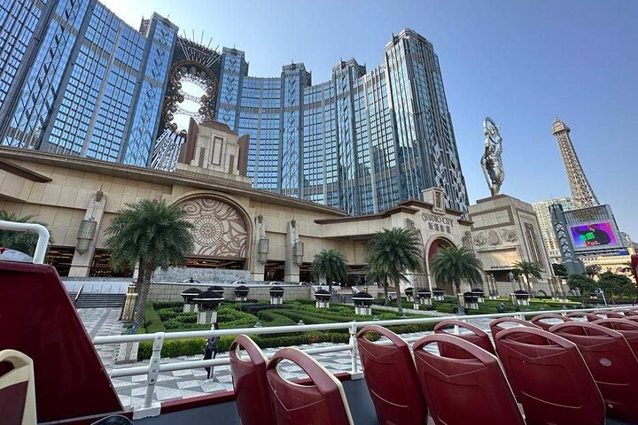 Tour panoramico in autobus aperto Hop-On Hop-Off di Macao