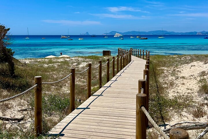Formentera 4X4 Secret Corners Tour in een Land Rover Defender