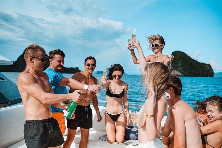 Phuket : Tour en yate de lujo por la isla James Bond y la bahía de Phang Nga