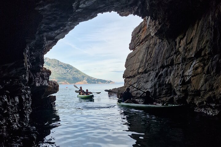 Small group kayaking tour from Budva to Sveti Nikola island caves