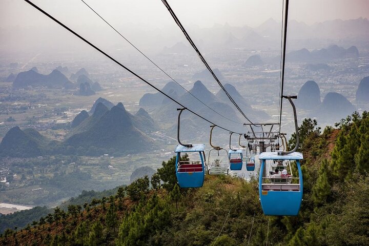 Yangshuo Ruyi Peak kabelbaan en Li River volledige dag cruise tour