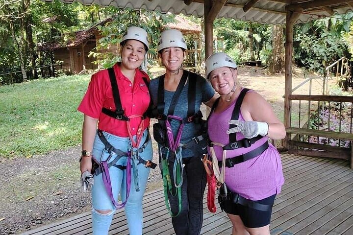 Adventure Combo Tour : aventure en tyrolienne et canaux de Tortuguero