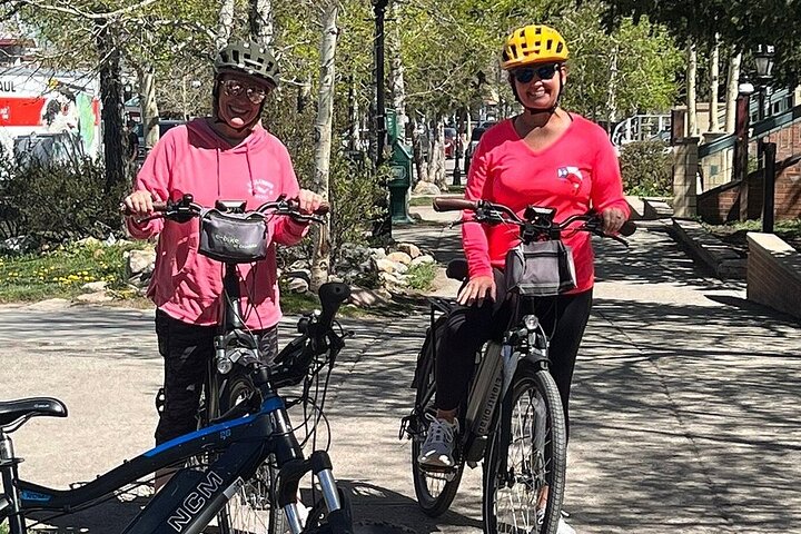 Ridden - Höstfärgade E-cykeluthyrningar Breckenridge till Frisco