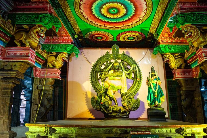 Ceremonia nocturna en el templo Madurai Meenakshi Amman