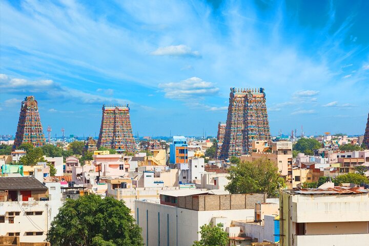 Ceremonia nocturna en el templo Madurai Meenakshi Amman