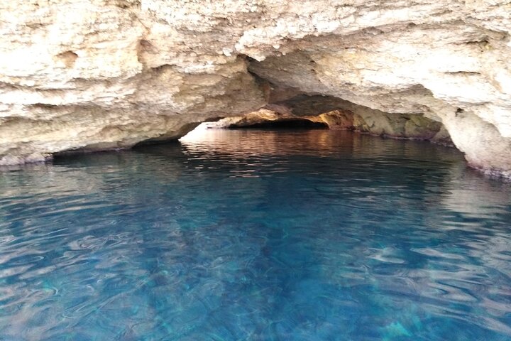 Hoteller i nærheden af Ibiza Snorkeling Beach and Cave Tour
