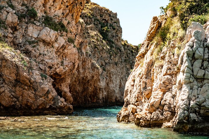 Wilde baaien van Krk Island: Een privé boottocht van een halve dag