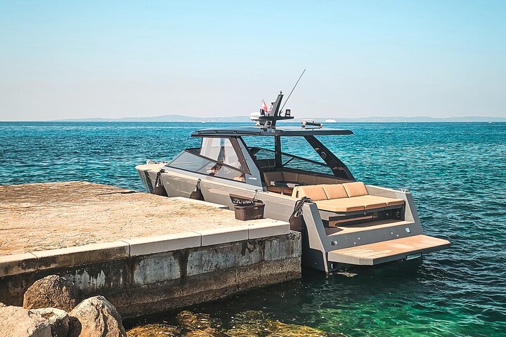 Tour privato in barca con esperto locale - Crea il tuo itinerario