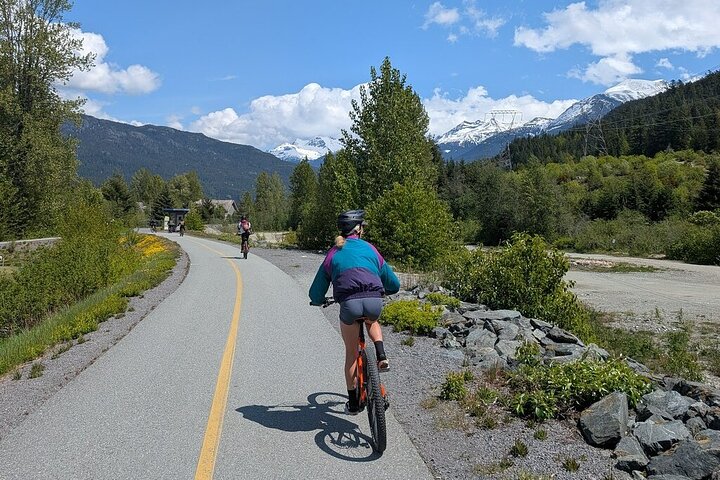 Scenic Valley Ride - Whistlrr EBike Tour - Attività Marmot