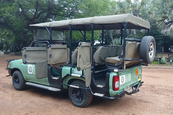 Hluhluwe-iMfolozi Park: Privat grupp hel dagssafari
