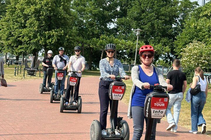 Tour en Segway por Bonn Explora la ciudad sobre ruedas