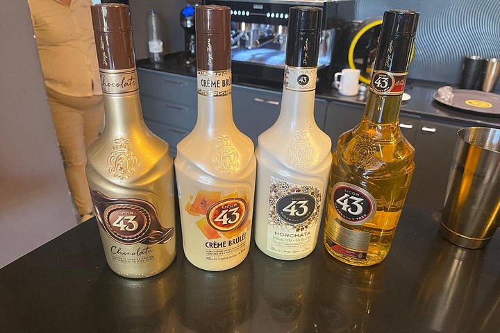 Rewaco Trike Ride & LICOR 43 Experiencia Tour (3HRS 2PPL MIN)