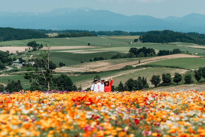 Wo immer du willst! 1-tägige private Tour von Sapporo nach Furano mehr