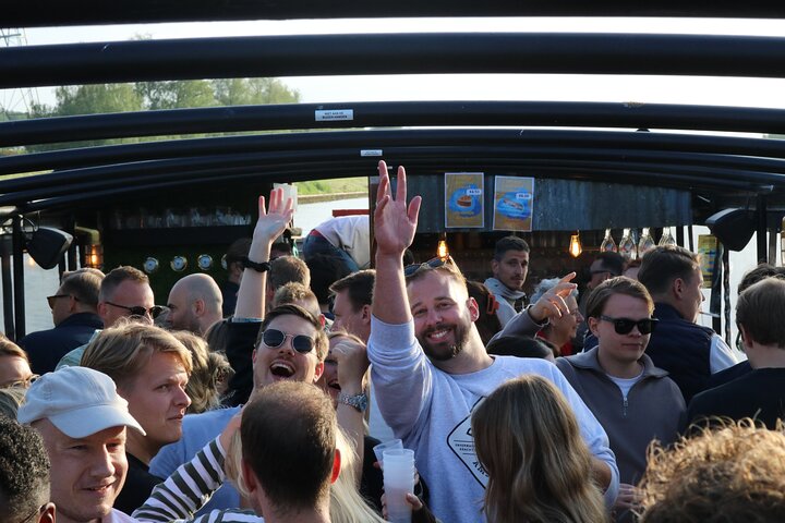 Groningen: 2 timers Booze Cruise med ubegrenset drikke