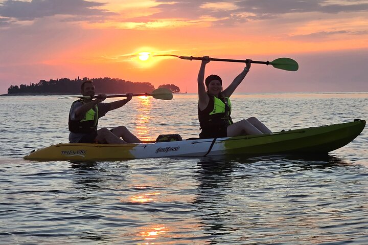 Rovinj fantastisk kajak tur-fri drikke & snorkling & spring & billeder