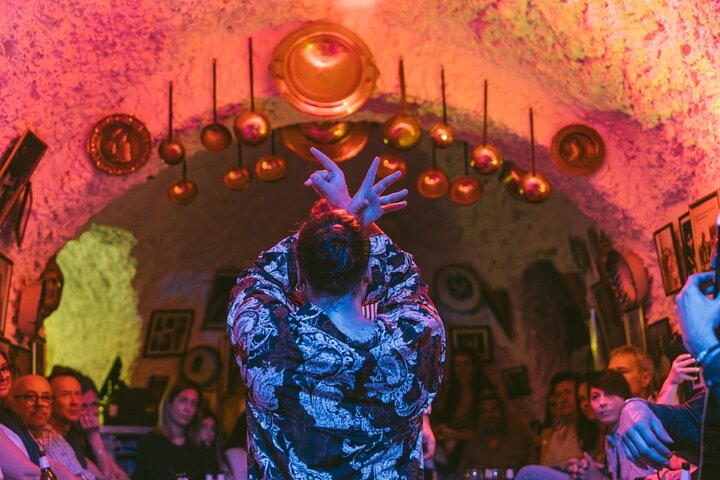 Spettacolo di flamenco nella Cueva Los Amayas di Sacromonte
