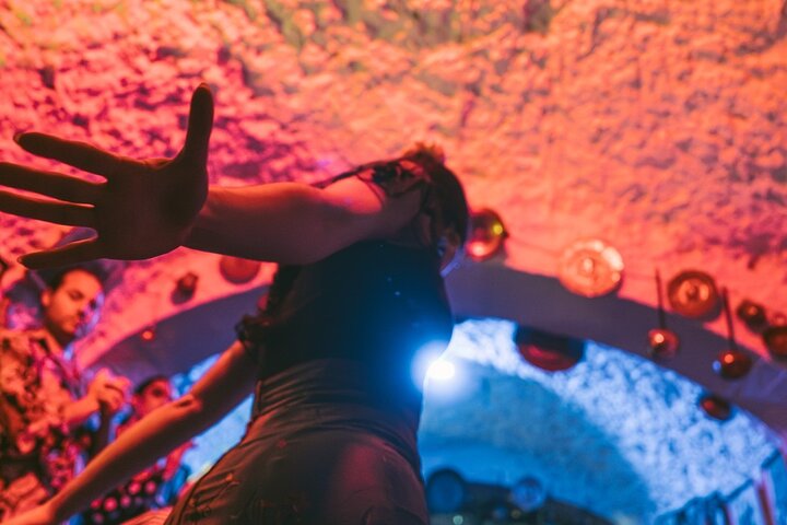 Spettacolo di flamenco nella Cueva Los Amayas di Sacromonte