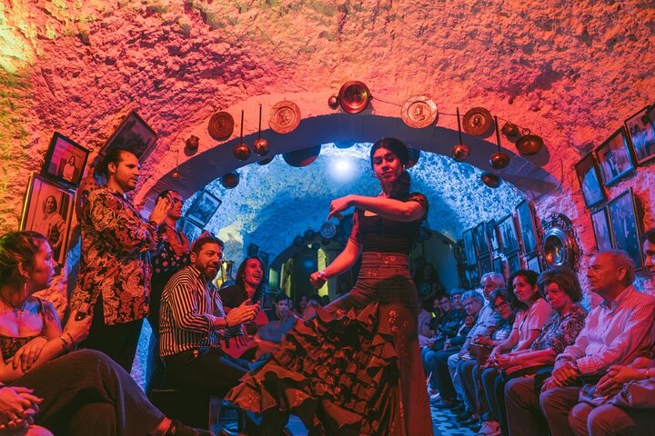 Spettacolo di flamenco nella Cueva Los Amayas di Sacromonte