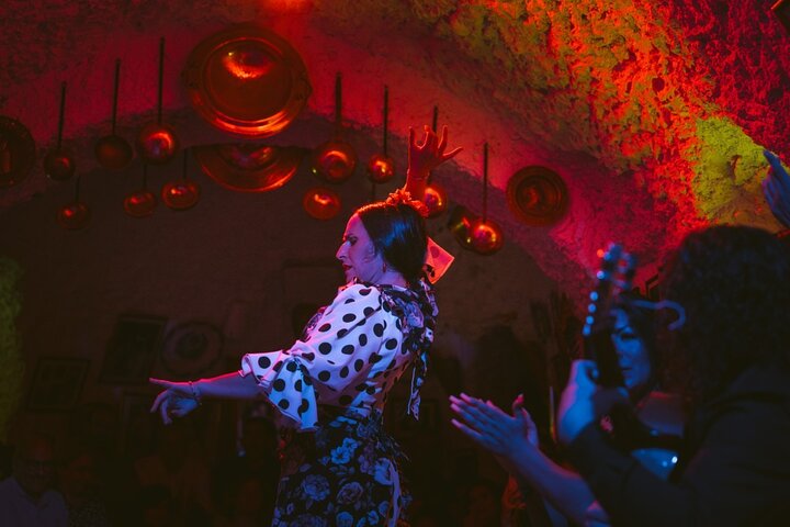 Spettacolo di flamenco nella Cueva Los Amayas di Sacromonte