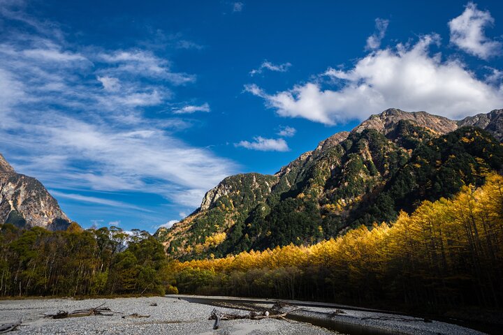 Kamikochi & Castello di Matsumoto: Una perfetta giornata Natura & Patrimonio