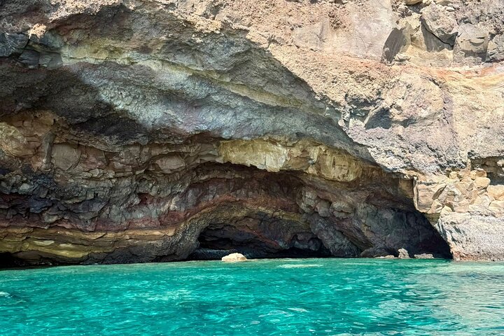 Odyssey: Private Bootstour nach Lipari, optionaler Ausflug nach Salina (4–8 Stunden)