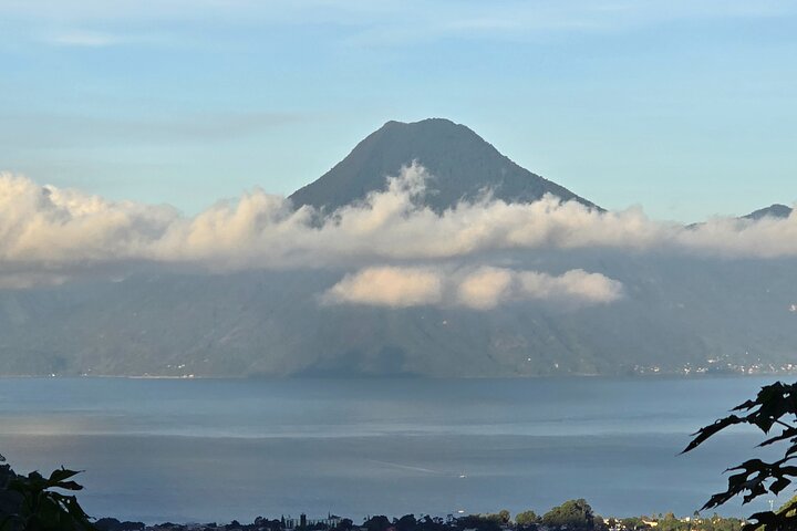 Gemeinsamer Transfer von Panajachel Atitlan nach Guatemala-Stadt