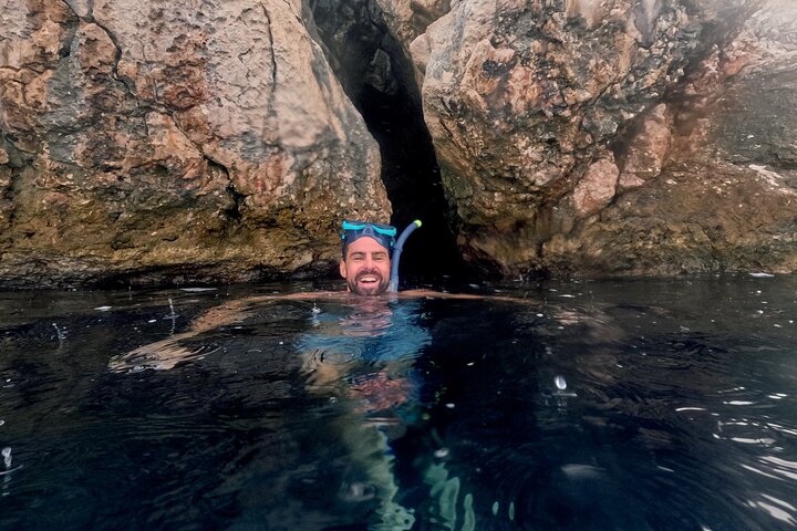 Makarska: 3-øy Speedboat Tour med Cave og Blue Lagoon