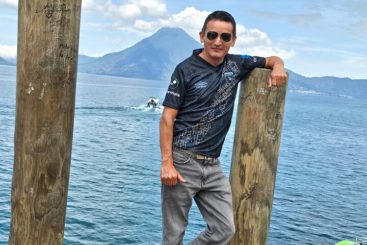 Gemeinsamer Transfer von Panajachel Atitlan nach Guatemala-Stadt