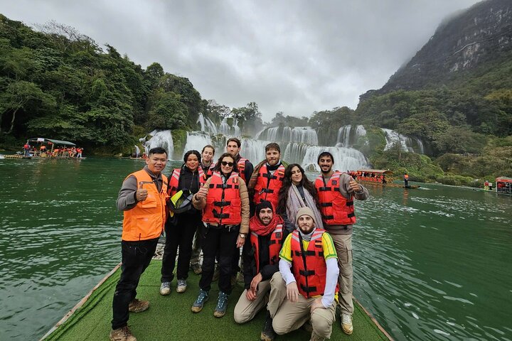 3 - Day Cao Bang Loop Motorbike Adventure, Vie ethnique de Hanoï