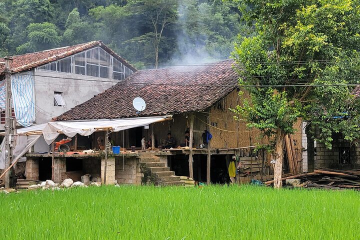3 - Day Cao Bang Loop Motorbike Adventure, Vie ethnique de Hanoï
