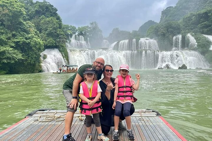 3 - Day Cao Bang Loop Motorbike Adventure, Vie ethnique de Hanoï