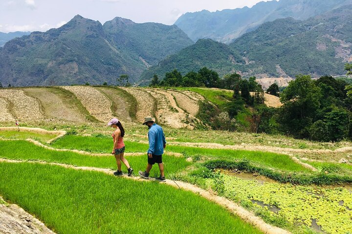 3 - Day Cao Bang Loop Motorbike Adventure, Vie ethnique de Hanoï
