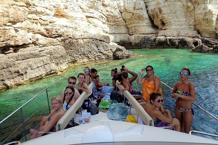 Hoteller i nærheden af Paxos Antipaxos and Blue Lagoon