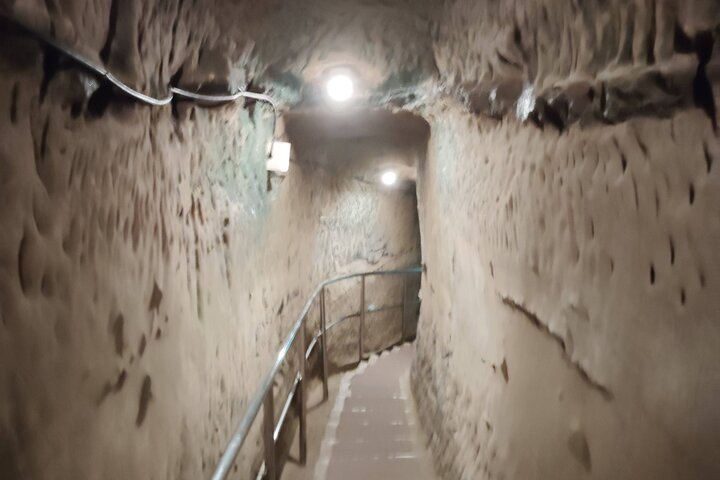 Naha: Rejse til den anden verdenskrig Navy Underground HQ i Okinawa