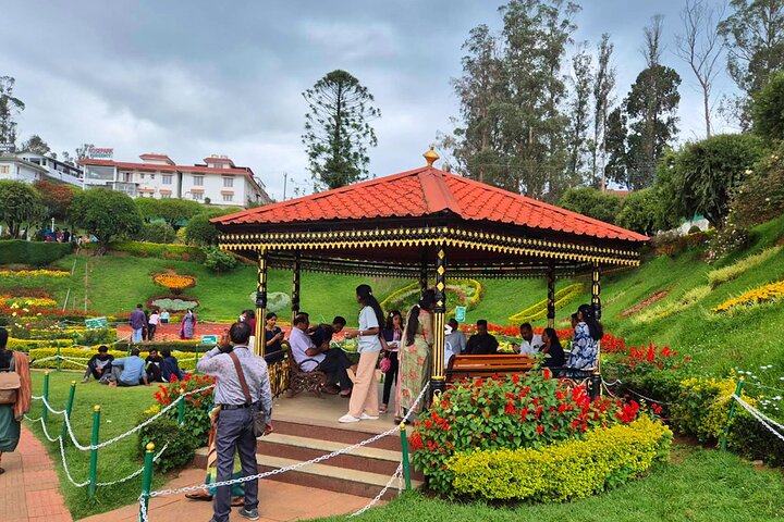Coimbatore till Ooty dagsutflykt - Utforska en perfekt Hill Station