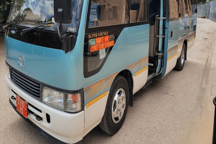 Zanzibar Flygplatstransfer ZNZ Private Taxi Hotel Transfer