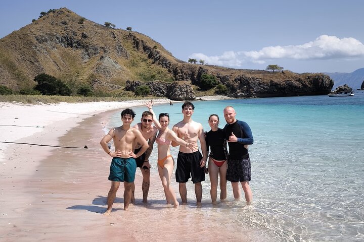Sailing to Komodo island trip 4D 3N from lombok
