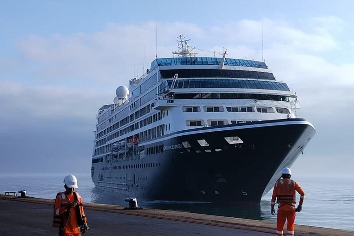 Galapagos & Machu Picchu från MANTA PORT CRUISE SHIP TERMINAL