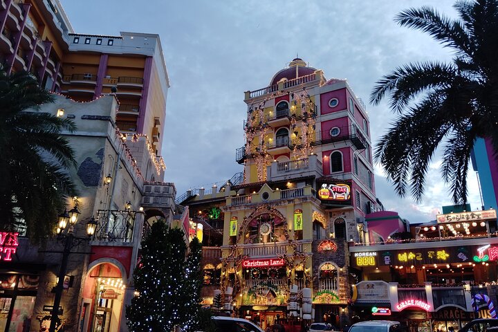Okinawa: Local Bar-Hopping aventura na cidade de sua escolha