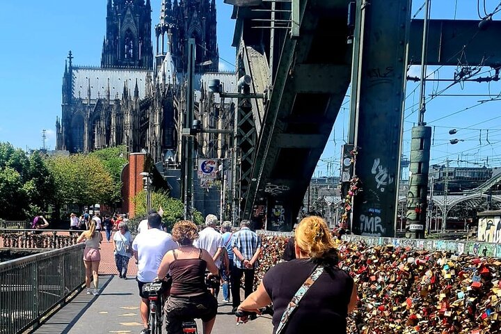 Fietstour met gids met een kleine groep door Keulen