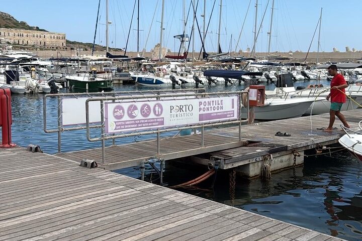 Visite de groupe de 3 heures en bateau aux grottes de Santa Maria di Leuca