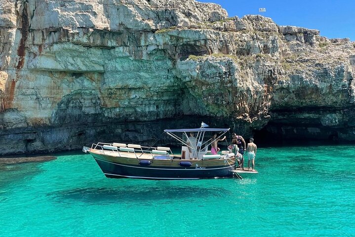 Visite de groupe de 3 heures en bateau aux grottes de Santa Maria di Leuca