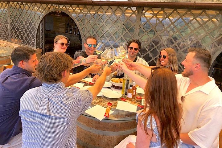 Visite des vins de Toscane : 2 vignobles et Chianti au départ de San Gimignano