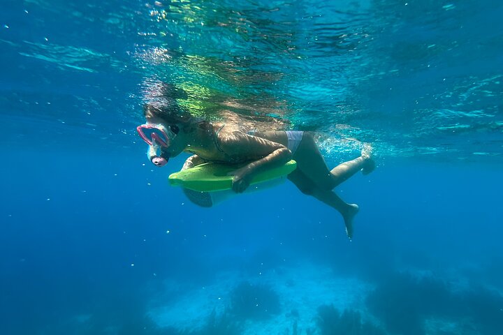 E Snorkeling Tour in Bonaire with Sea Scooters