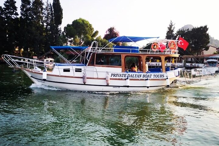 Mezza giornata privata Dalyan River Iztuzu Beach Magic Lake Gita in barca