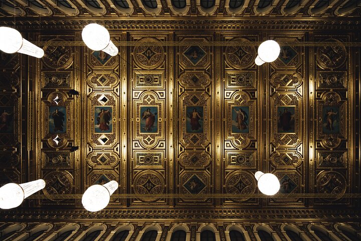 Wiener Mozartkonzert in historischen Kostümen im Musikverein
