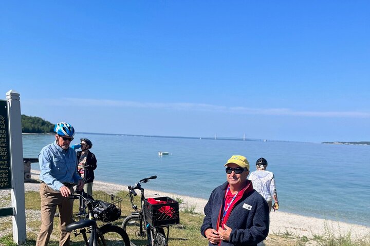 Geführte Fahrradtour von Mackinac Island mit malerischem Blick