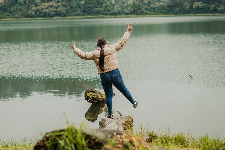 Escursione sul lago Chicabal + Esplora il villaggio Maya - Avventura di due giorni